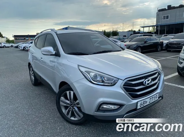 Hyundai Tucson ix Diesel(e-VGT) 2WD