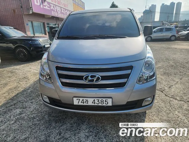 Hyundai Grand Starex 12