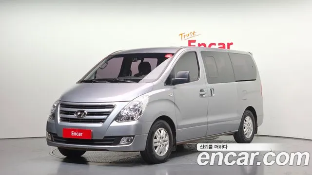 Hyundai Grand Starex 12