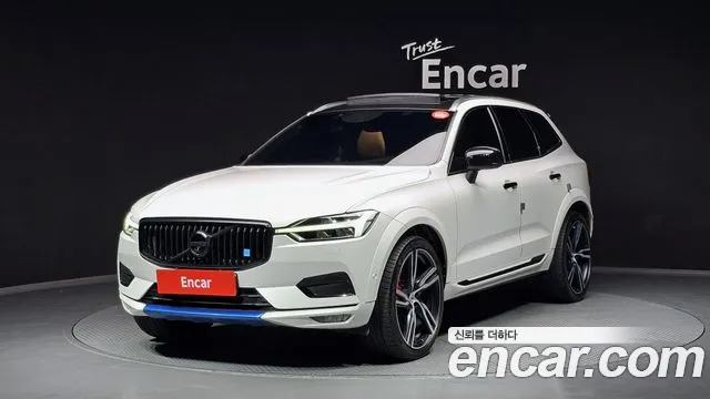 Volvo XC60 2 T6