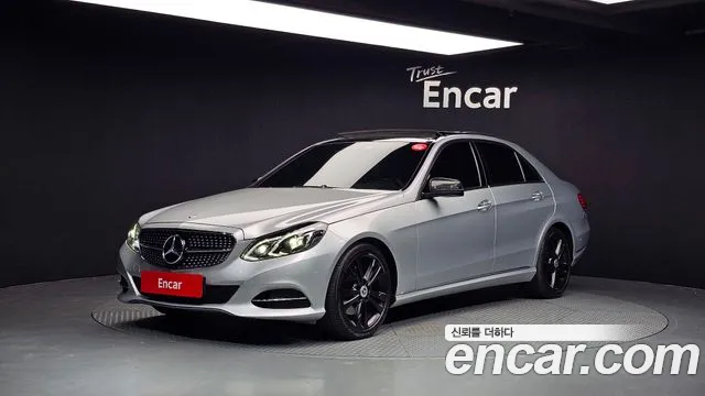 Mercedes-Benz E- W212 E300