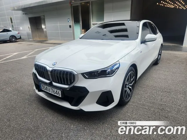 BMW 5 (G60) 523d M