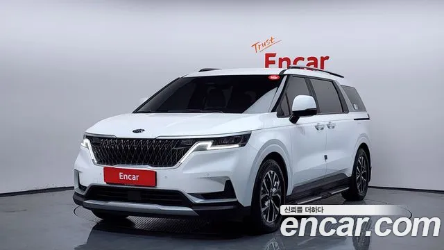 Kia Carnival 4 11 Prestige
