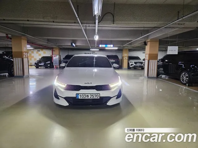 Kia K5 III 2.0 Noblesse