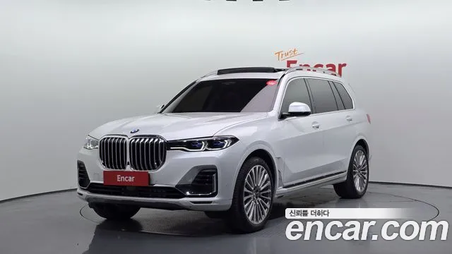 BMW X7 (G07) xDrive 40i 6