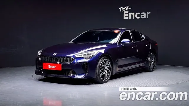 Kia Stinger 2.0 Turbo AWD