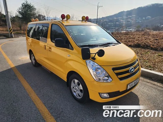 Hyundai Grand Starex 4WD