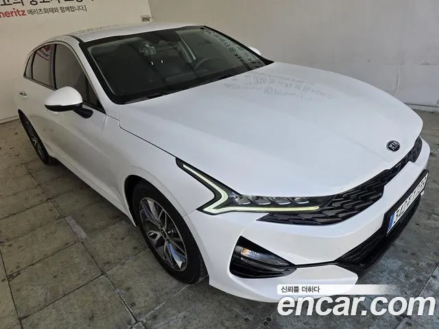 Kia K5 III 2.0