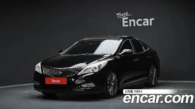 Hyundai Grandeur HG HG330
