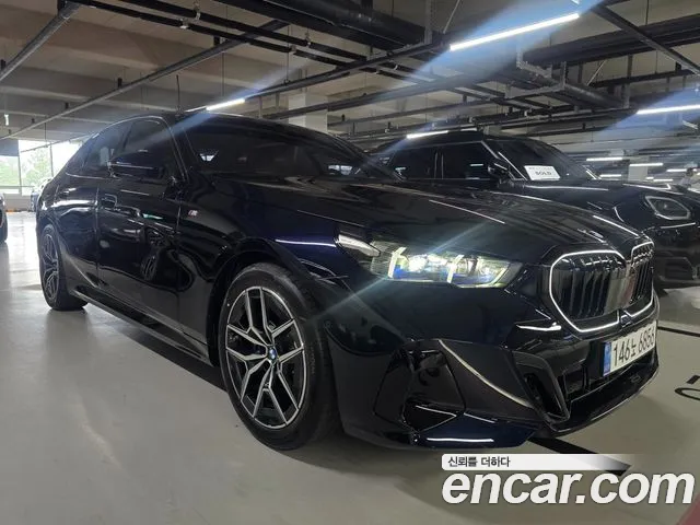 BMW 5 (G60) 520i M