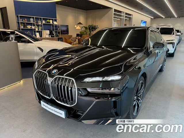 BMW i7 (G70) xDrive 60 M