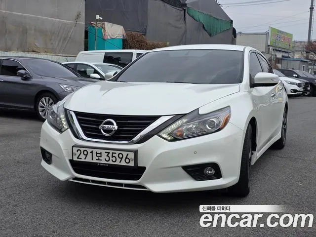 Nissan 2.5 L33
