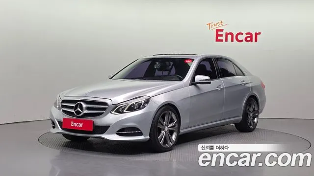 Mercedes-Benz E- W212 E220 CDI