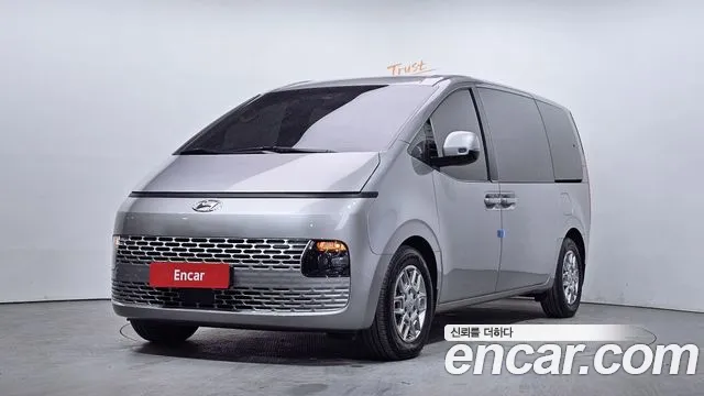 Hyundai Staria 9