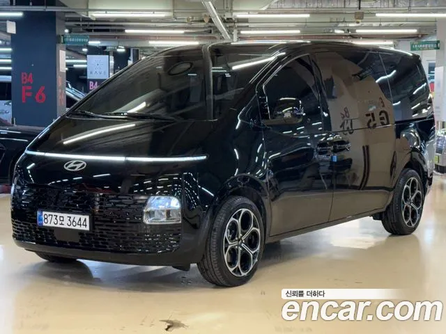 Hyundai Staria HEV 1.6 5