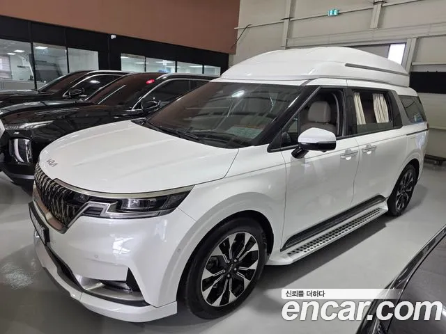 Kia Carnival 4 Gasoline 9 Signature