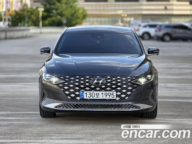 Hyundai The New Grandeur IG Hybrid