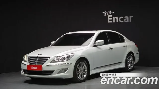 Hyundai Genesis BH330 Base