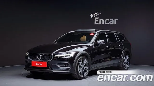 Volvo V60 2 B5 AWD