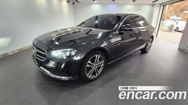 Mercedes-Benz E- W213 E350 4MATIC