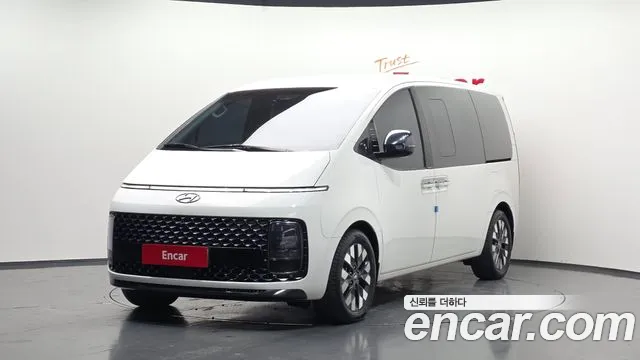Hyundai Staria L3.5 7 Inspiration
