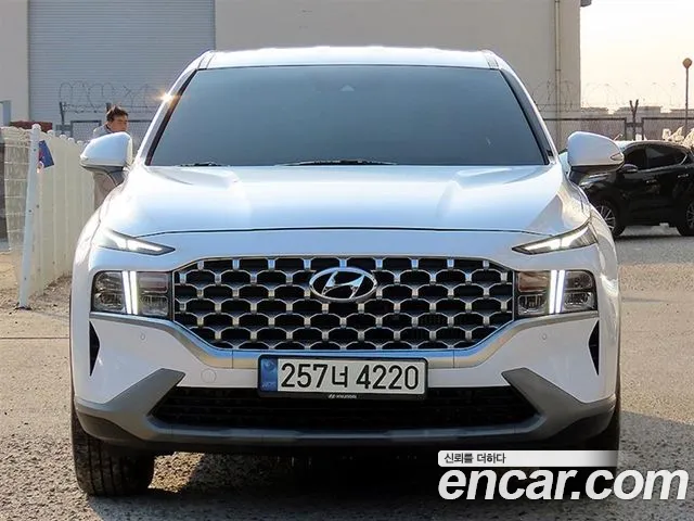 Hyundai The New Santa Fe Diesel 2.2 2WD Premium
