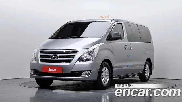 Hyundai Grand Starex 11