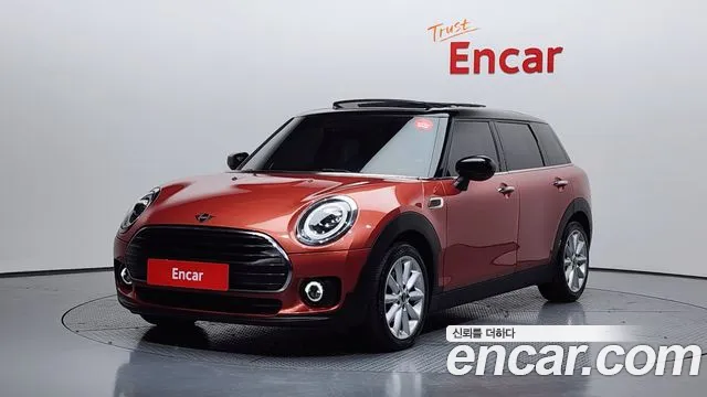 MINI Cooper Clubman Base 2
