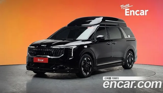 Kia The New Carnival 4 HEV 9