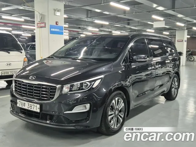Kia The New Carnival 11 Prestige