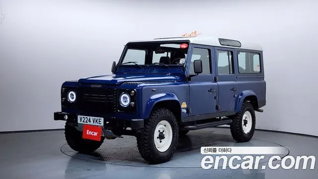 Land Rover Defender 110