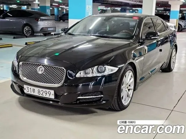 Jaguar All New XJ 3.0D Premium LWB X351
