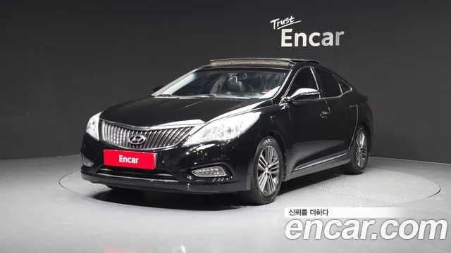 Hyundai Grandeur HG HG240