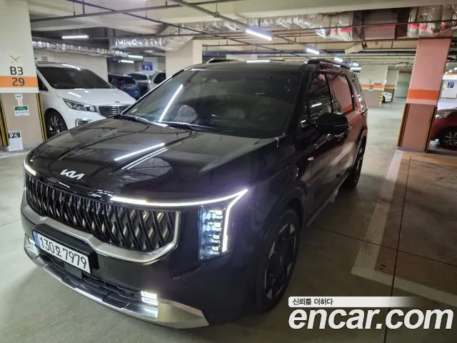 Kia The New Carnival 4 HEV 9 Signature