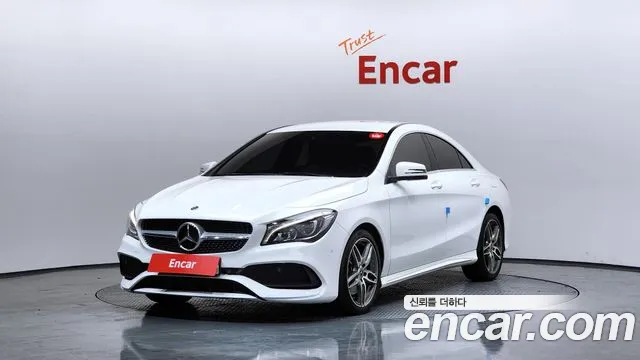 Mercedes-Benz CLA- C117 CLA220 AMG Line