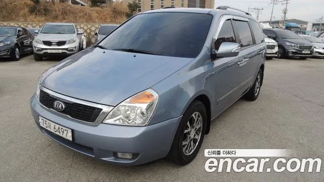 Kia Carnival R Carnival GLX