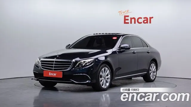 Mercedes-Benz E- W213 E300 4MATIC Exclusive