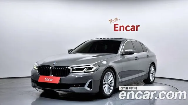 BMW 5 (G30) 520i