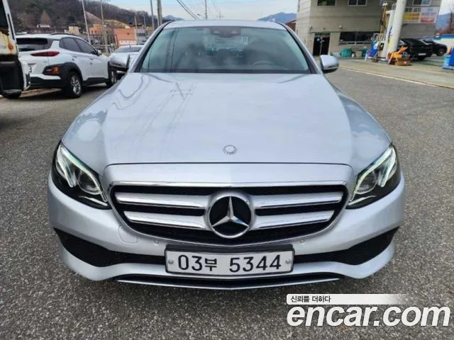 Mercedes-Benz E- W213 E220d