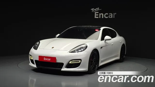 Porsche Panamera 4.8 GTS 970