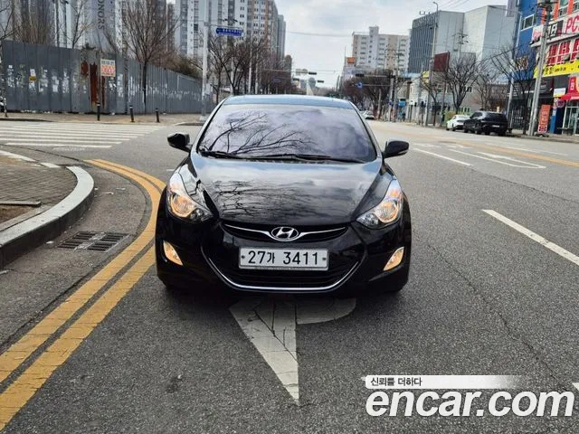 Hyundai Avante MD M16 GDI
