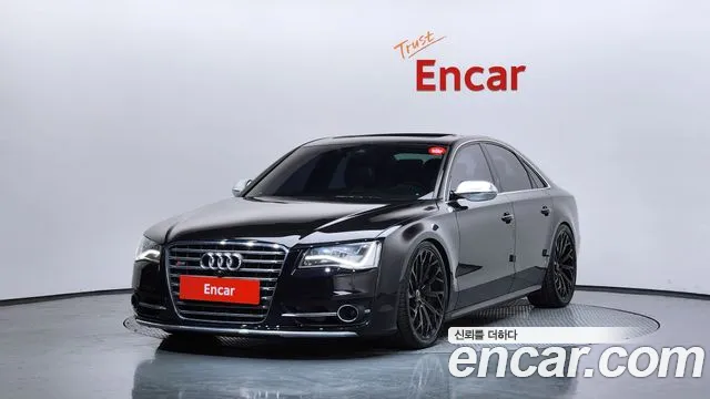 Audi S8 4.0 TFSI D4