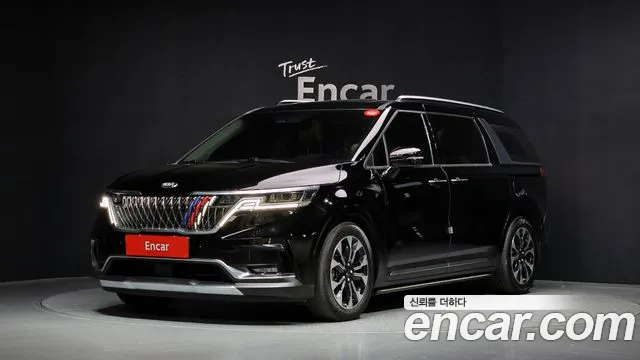 Kia Carnival 4 Gasoline 9 Signature