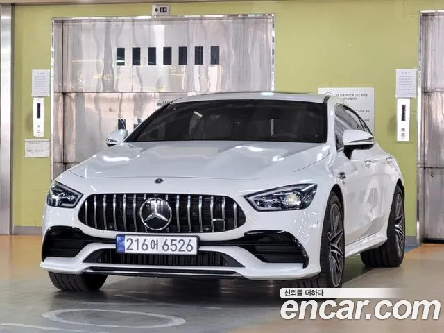 Mercedes-Benz AMG GT 4 43 4MATIC+