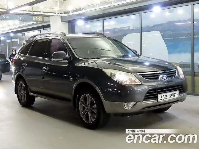 Hyundai Diesel 4WD 300VXL