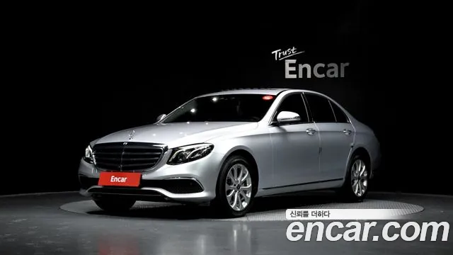 Mercedes-Benz E- W213 E300 4MATIC Exclusive