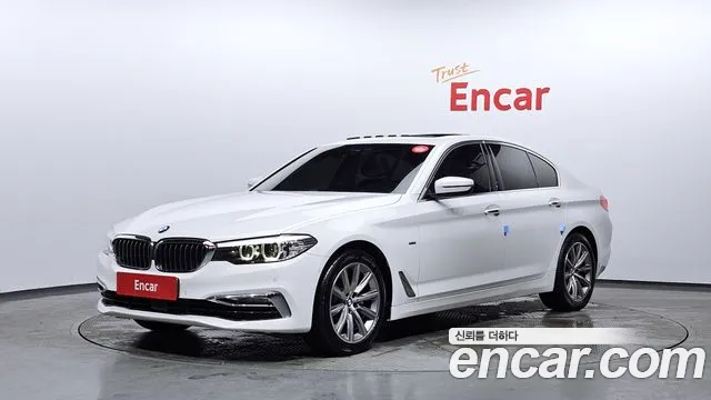 BMW 5 (G30) 520i