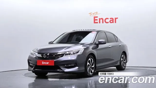 Honda Accord 2.4 9