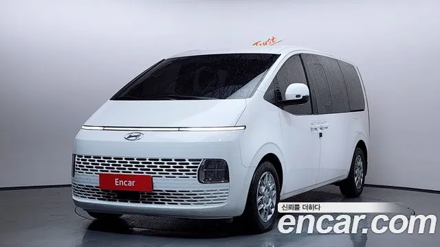 Hyundai Staria 5