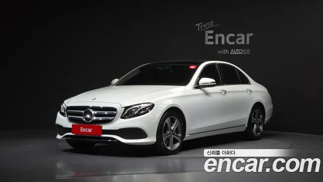Mercedes-Benz E- W213 E300 4MATIC